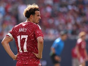 Inter Milan Selangkah Lagi Gaet Curtis Jones