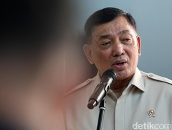 Soal Target Pemadaman Karhutla, Menhan Sjafrie: Tergantung Rakyat Indonesia