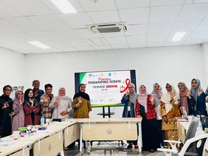 FK Unri Gandeng Relawan Pendamping Tangani Pengidap HIV-AIDS di Riau