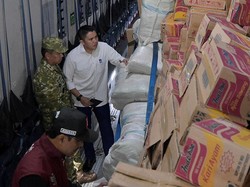 Seskab: Pagi Ini 65 Ton Logistik Diberangkatkan, Total 253 Ton Logistik Bantuan Tiba di NTT