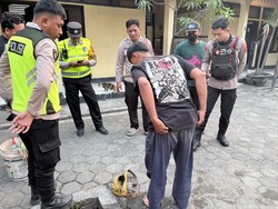 Pria Mabuk Pil Koplo Ditangkap Warga Saat Acak-acak Masjid di Solo