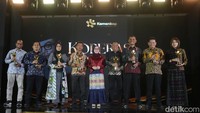 8 Tokoh Terima Koperasi Awards 2026 Kategori Bakti Koperasi Makarti Guna Swasembada