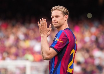 Penentuan Nasib Frenkie de Jong di Barcelona