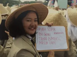 Viral Kisah Inspiratif Anak Sopir & Guru Berhasil Masuk UGM Tanpa Ikut Bimbel