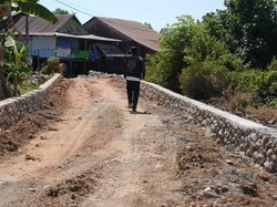 Penantian Panjang, Warga Romang Tangayya Makassar Segera Nikmati Jalan Mulus