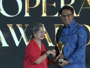 Bank Mandiri Dinobatkan Sebagai Penerima Bakti Koperasi Pradana Nayaka