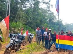 Viral Video Warga Krayan Kibarkan Bendera Dayak di Bawah Merah Putih