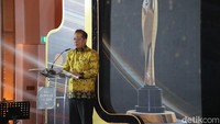 Menkop Ferry hingga Chairul Tanjung Hadiri Koperasi Awards 2026