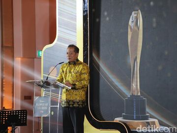 Menkop Ferry hingga Chairul Tanjung Hadiri Koperasi Awards 2026