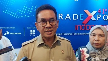 Mendag Buka Suara Harga Ayam Mahal, tapi Telur di Bawah HAP