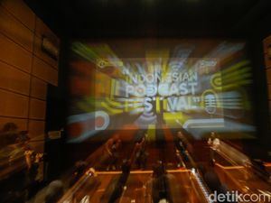 Podcast Tak Cuma Didengar, Kini Naik Panggung Lewat Festival