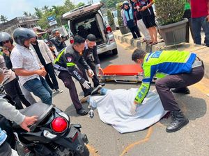 Motor Tabrak Lansia Pejalan Kaki di Jambi, Pengendara Tewas