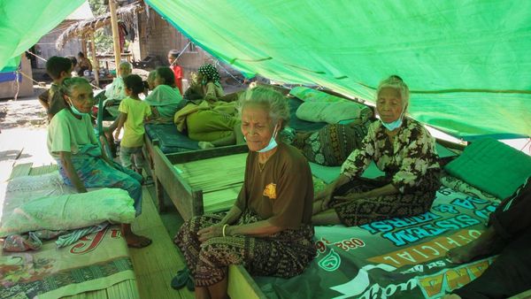 Potret Nasib Warga Terdampak Gempa M7,7 di Pulau Palue NTT