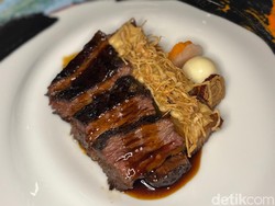 Ada Fine Dining Jepang di Lantai 100, Suguhkan King Crab hingga Wagyu