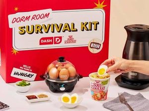 Anak Kos Merapat! Ada Paket Mie Instan Khusus Buat Masak di Kamar