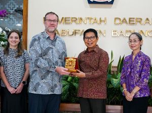 Bupati Badung Bahas Kolaborasi Transportasi Hijau dengan Kedubes Inggris
