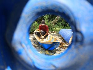 Dari Limbah Jadi Cuan, Perajin Aceh Ubah Drum Plastik Bekas Jadi Perahu Nelayan