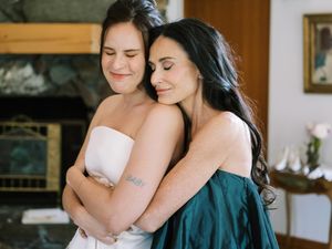 Demi Moore Tumpahkan Isi Hati Lihat Tallulah Willis Menikah