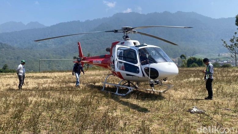 Water Bombing Dikerahkan Padamkan Kebakaran Arjuno-Welirang