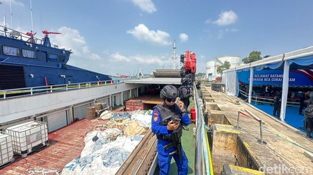 BNN: Penyergapan Kapal 2,6 Ton Narkoba Cair Selamatkan 14,1 Juta Jiwa