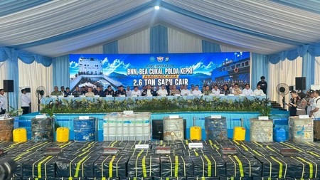 Kepala BNN Ungkap Kronologi Sergap Kapal 2,6 Ton Narkoba Cair, Berawal Anomali Rute