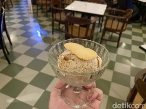 Nostalgia di Toko Oen Semarang, Ada Es Krim Klasik Rp35 Ribuan!