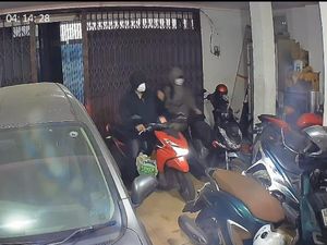 Motor Bos Sate Babi di Jakbar Digondol Maling, Pelakunya Mantan Karyawan