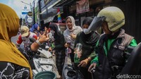 Rezeki Jumat Berkah, Warga Tanjung Priok Dapat Bensin Gratis