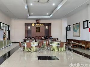 Usai OTT KPK, Lantai 3 Gedung Rektorat Unsoed Purwokerto Disterilkan