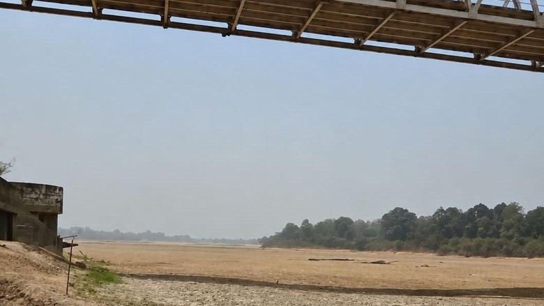 Terkendala Debit Sungai Surut, Karhutla di Kapuas Makin Sulit Dijinakkan