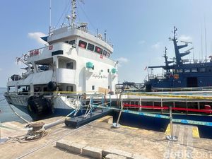 Disergap di Kepri, Ini Kapal MV Ocean Porter Pengangkut 2,6 Ton Narkoba Cair