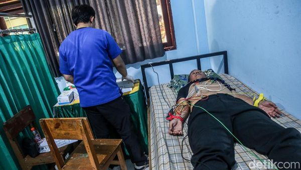 156 Calon Jemaah Haji 2027 Jalani Pemeriksaan Kesehatan