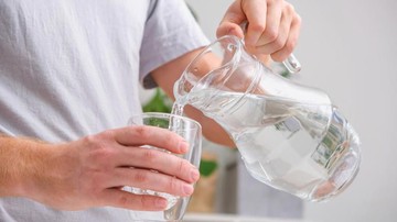 Jangan Skip! Ini Minuman Terbaik Setelah Makan Malam Menurut Ahli