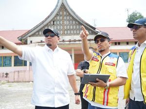 Kunjungi Pasar Amor, Andre Rosiade Dorong Trase Bypass Jadi Solusi Tol dan Kemacetan