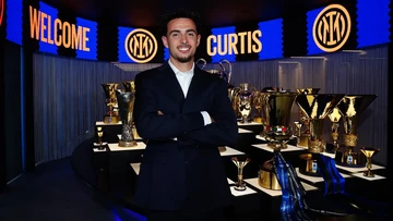 Inter Milan Resmi Datangkan Curtis Jones dari Liverpool