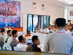 Mendagri Dampingi Prabowo ke Kalteng Bahas Penguatan Penanganan Karhutla