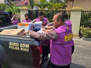 Polda Riau Kirim Tim Medis dan Trauma Healing ke Lokasi Karhutla Kerumutan