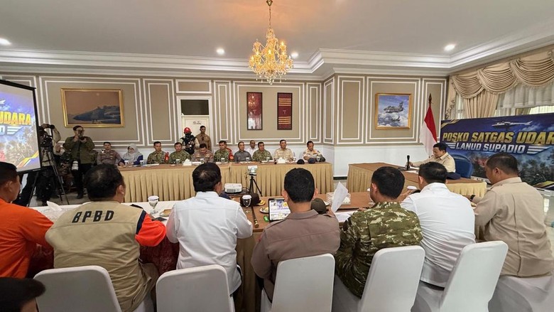 Prabowo Langsung Pimpin Ratas Penanganan Karhutla Setibanya di Kalimantan