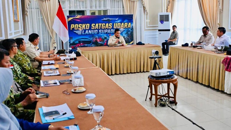 Seskab: 3 Batalyon TNI-6 Heli Water Bombing Dikirim Atasi Karhutla Kalimantan
