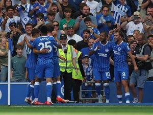 Hasil Liga Inggris: Brighton Hancurkan Aston Villa 4-0