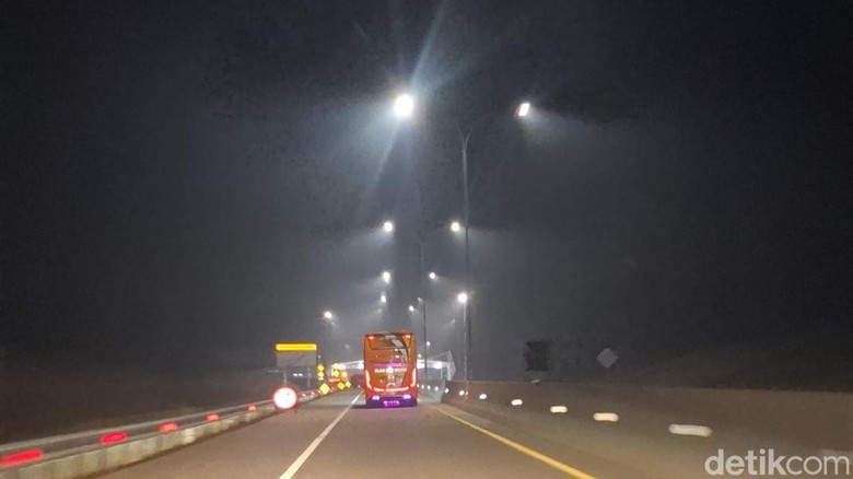 Kabut Asap Karhutla Selimuti Pekanbaru hingga Tol Permai