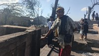 Desa Wisata Sade di Lombok Kini Rata dengan Tanah