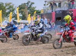 M Athar Pecundangi Pebalap Australia di Klaten International Motocross
