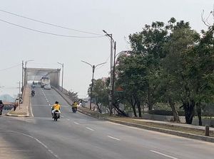 Jalinsum Palembang-Indralaya Mulai Diselimuti Asap, Lalin Berjalan Normal