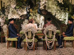 Video: Potret Prabowo dan Jokowi Jadi Saksi Nikah Rizky Irmansyah