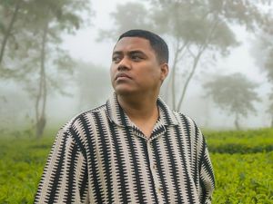 Kolaborasi Bryan Zparta, KapthenPureK, dan Son Dheztrow di Single Main Rasa