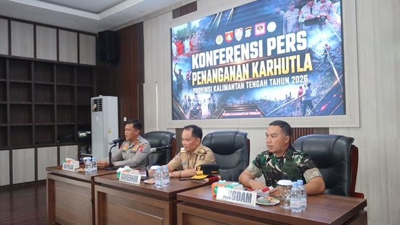 Gubernur Kalteng Setop Sementara Perda Masyarakat Adat Boleh Bakar Lahan