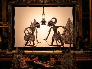 15 Tokoh Wayang Kulit yang Terkenal Beserta Karakternya