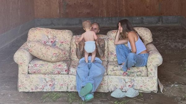 Momen Manis Hailey Bieber Rayakan Ultah ke-2 Jack