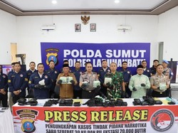 Lansia Bawa 30 Kg Sabu-20 Ribu Ekstasi dari Dumai ke Medan Ditangkap